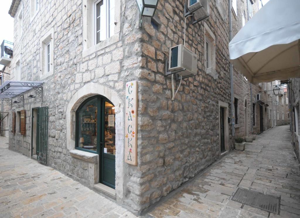 Sea Paradise Apartment Budva Luaran gambar