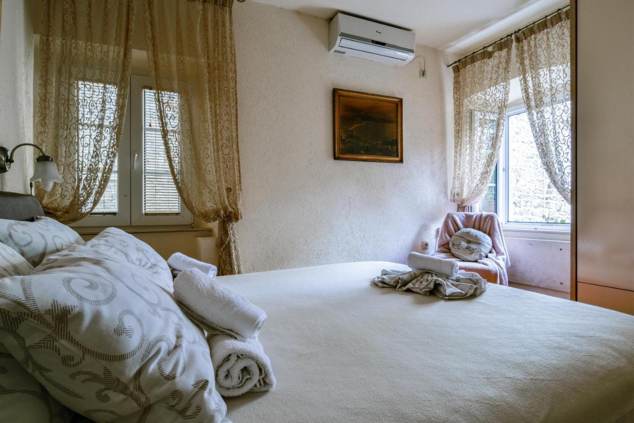 Sea Paradise Apartment Budva Luaran gambar